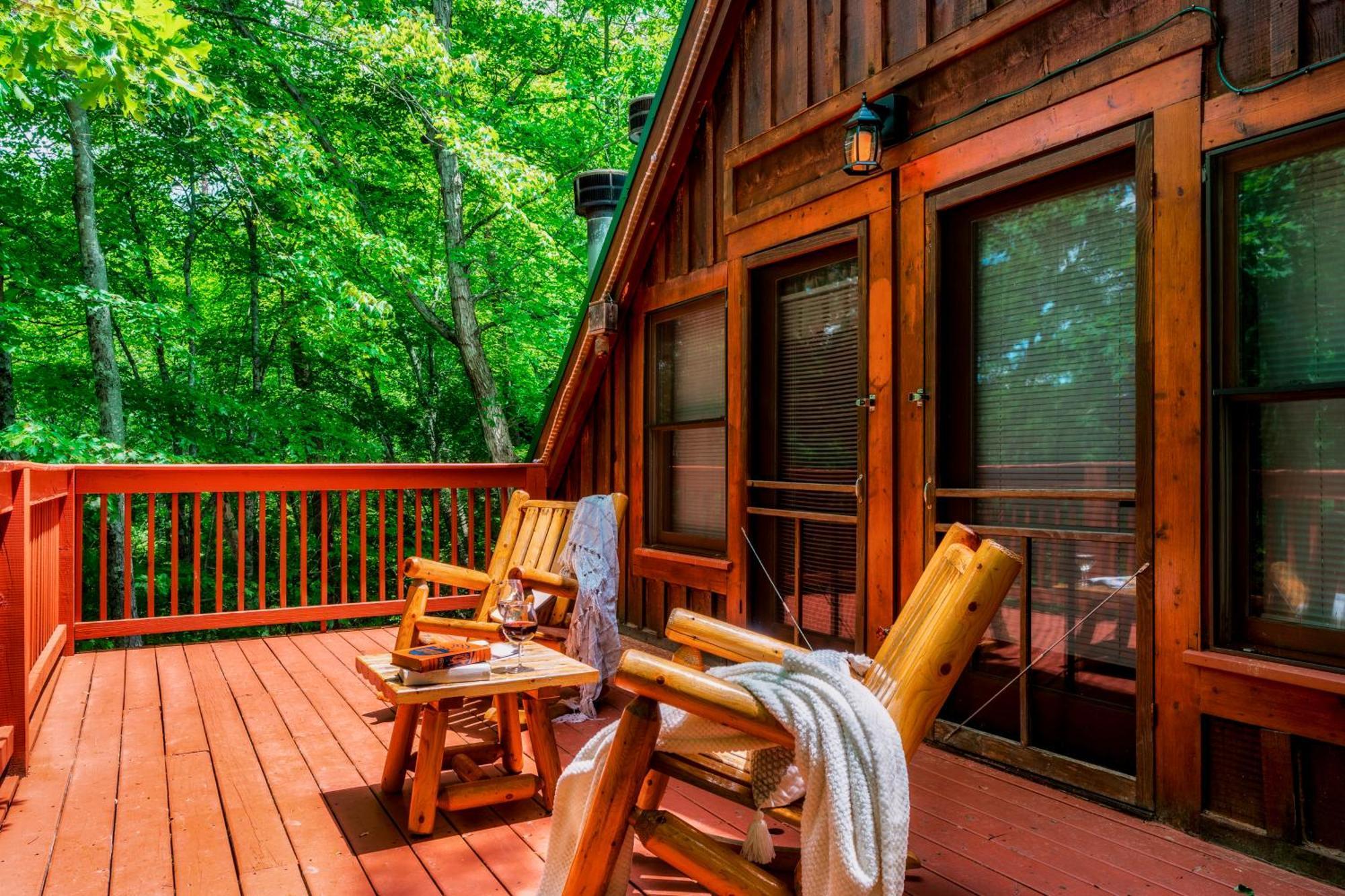 Cabin In A Gated Resort With Seasonal Resort Pool Pigeon Forge Bagian luar foto