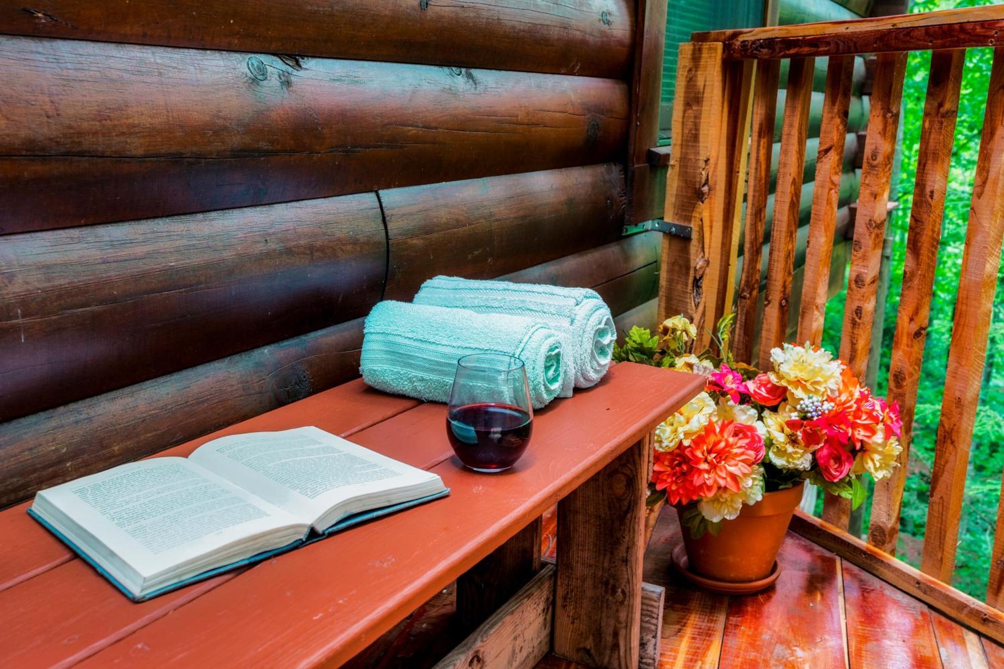 Cabin In A Gated Resort With Seasonal Resort Pool Pigeon Forge Bagian luar foto