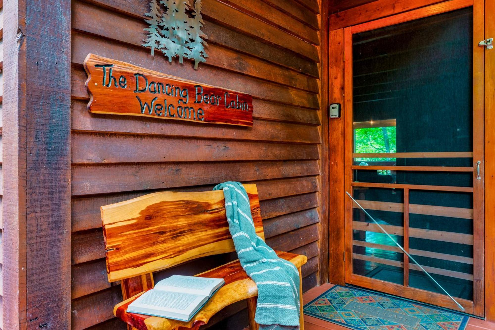 Cabin In A Gated Resort With Seasonal Resort Pool Pigeon Forge Bagian luar foto