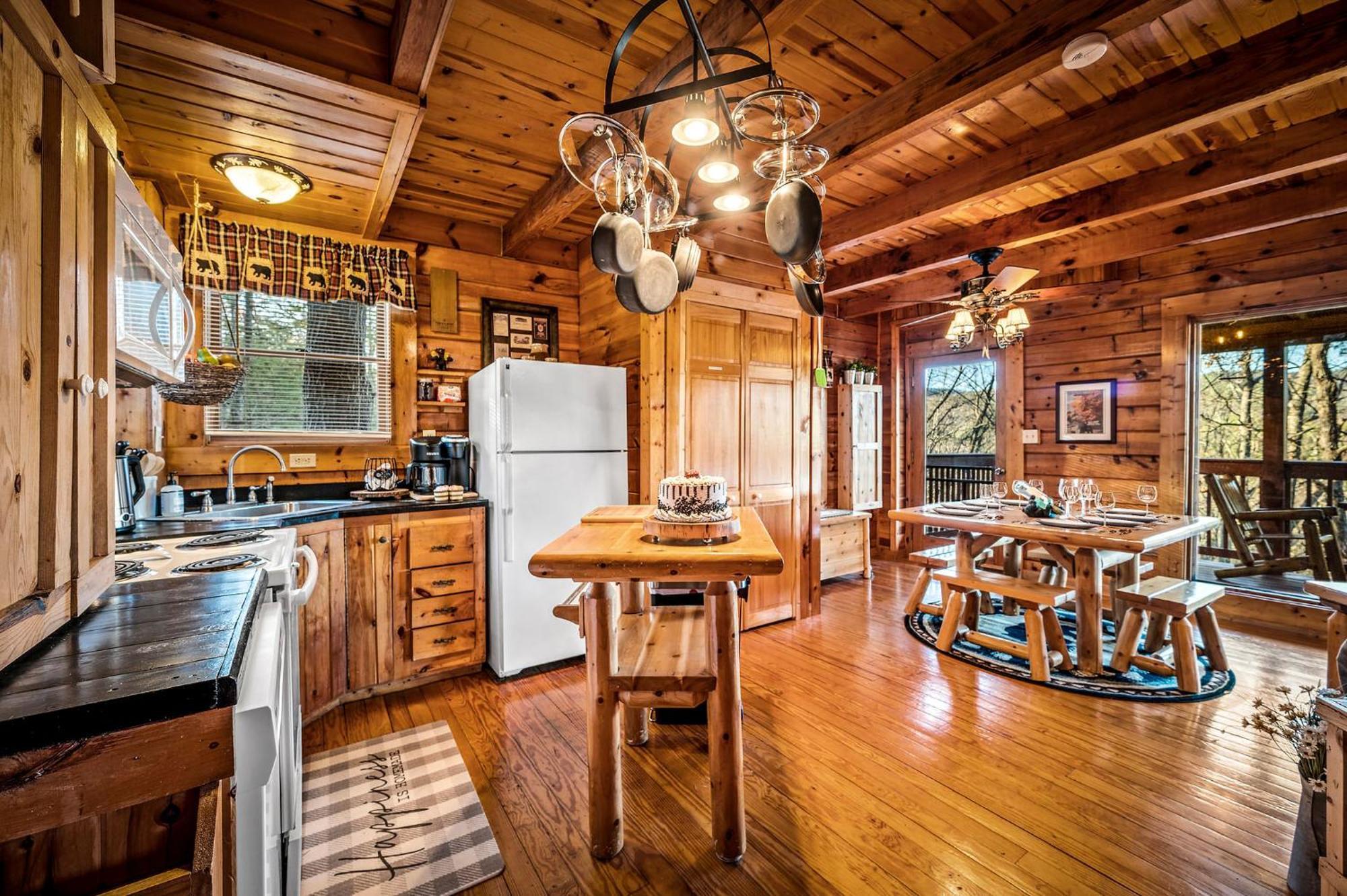 Cabin In A Gated Resort With Seasonal Resort Pool Pigeon Forge Bagian luar foto