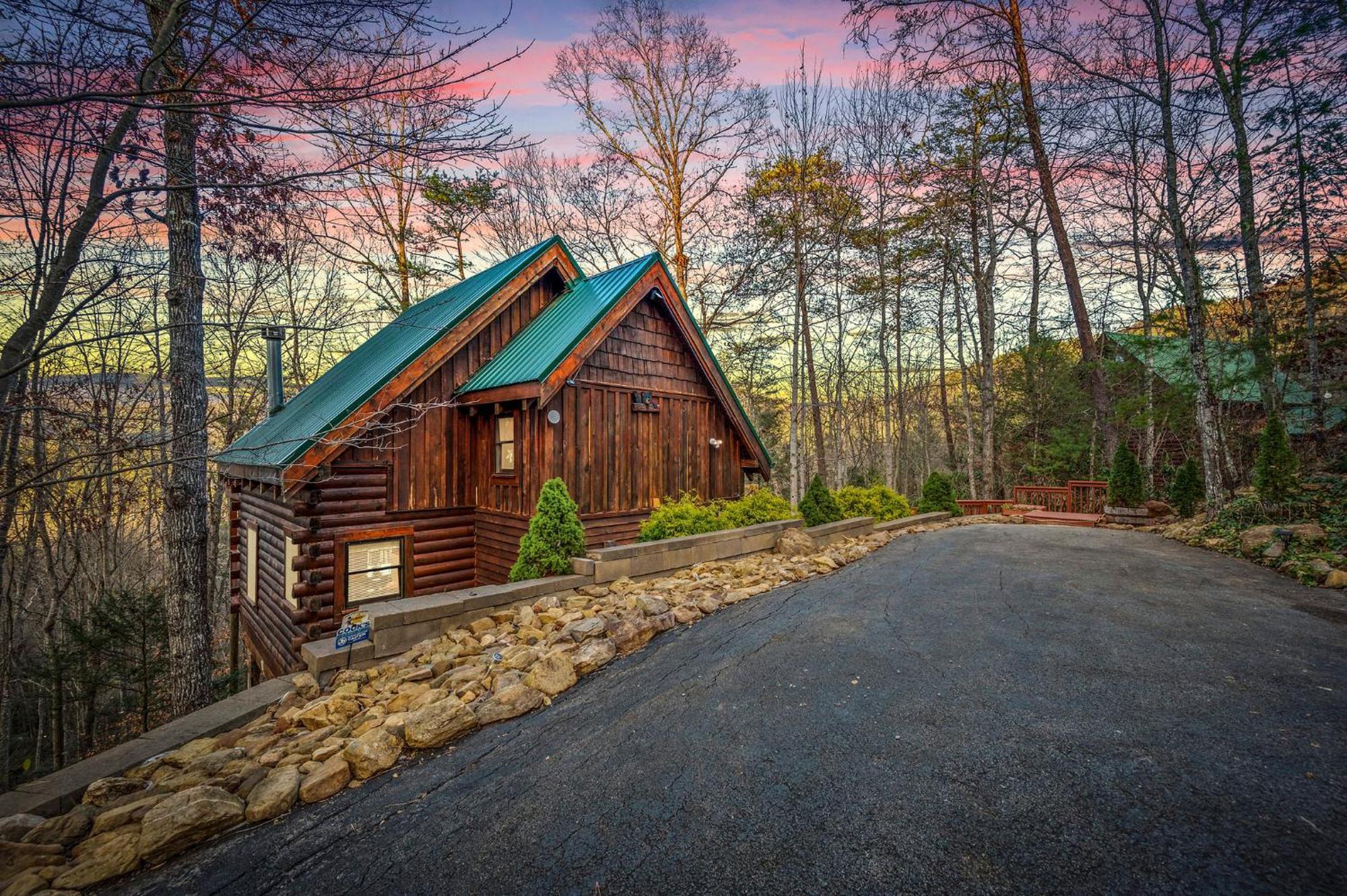 Cabin In A Gated Resort With Seasonal Resort Pool Pigeon Forge Bagian luar foto