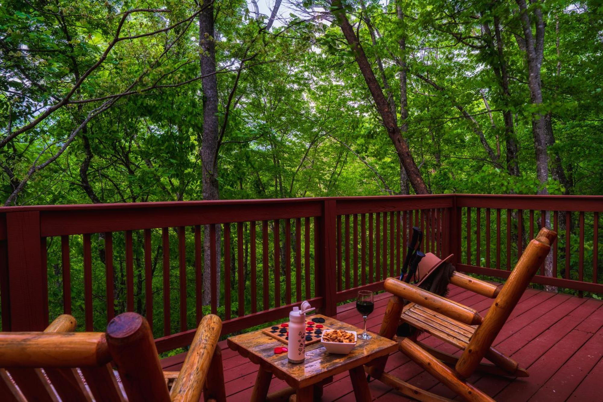 Cabin In A Gated Resort With Seasonal Resort Pool Pigeon Forge Bagian luar foto